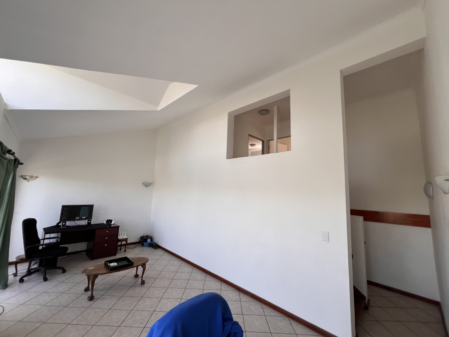 3 Bedroom Property for Sale in Parklands Western Cape